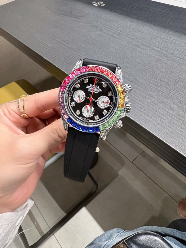 ブランド時計角部分ディテール